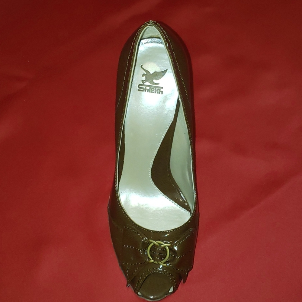 High heels - Picture 2 of 4